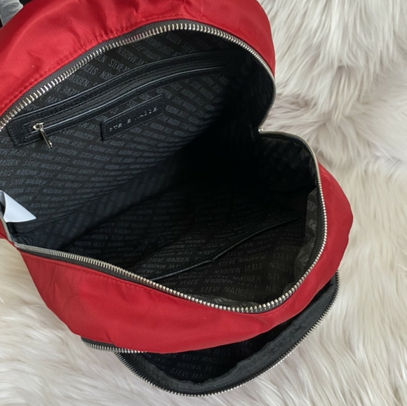 NWT STEVE MADDEN TWO-POCKET BACKPACK SHOULDER BAG - Picture 6 of 6